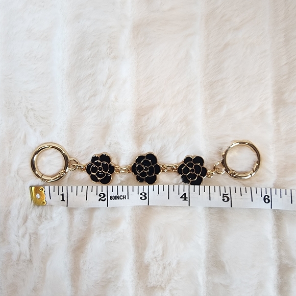 NWOT Black Camellia Bag Extender - Picture 2 of 2